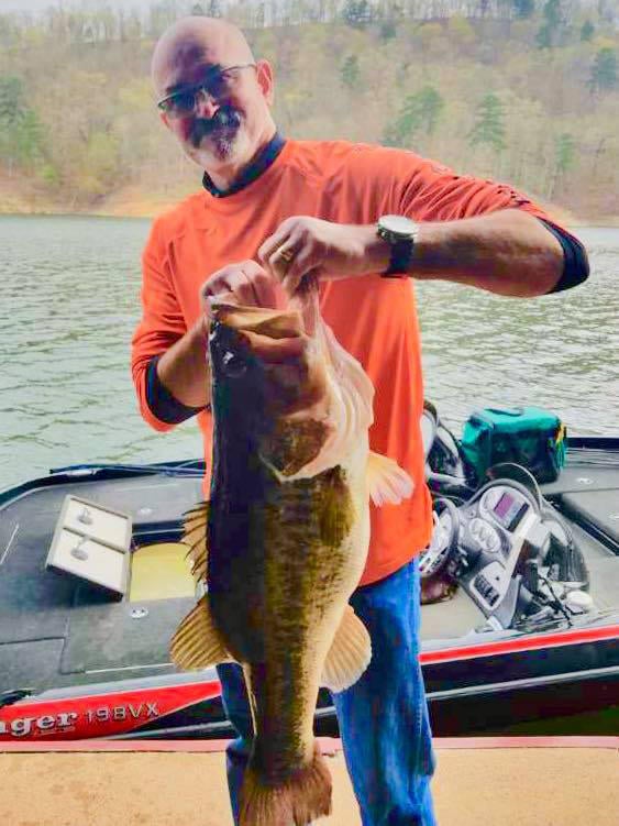 broken-bow-bass-ok-gary-key-2019.jpg
