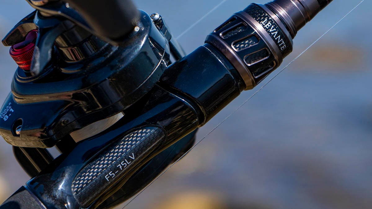 megabass-levante-7.jpg