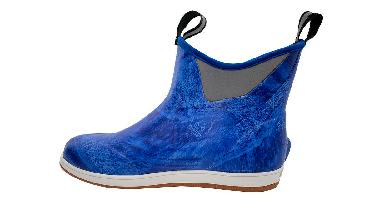 frogg-toggs-premium-footwear-collection.jpg