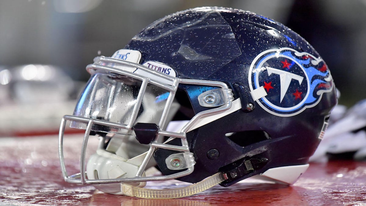 <p>Aug 30, 2018; Nashville, TN, USA; Tennessee Titans helmet on the side line during the second half against the Minnesota Vikings at Nissan Stadium.</p>
