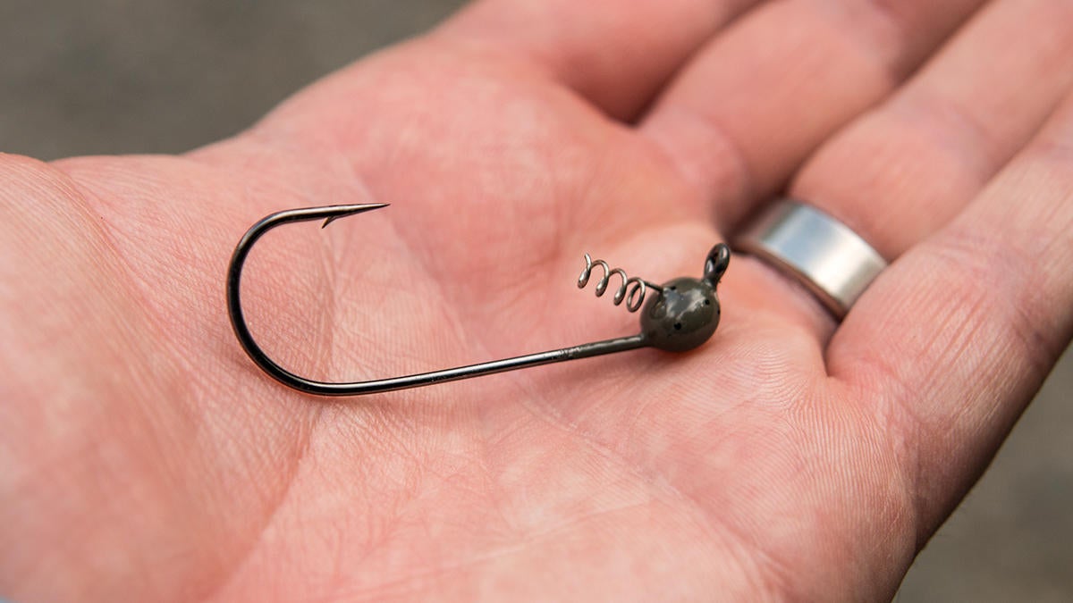 woo-tungsten-shaky-head-in-hand.jpg