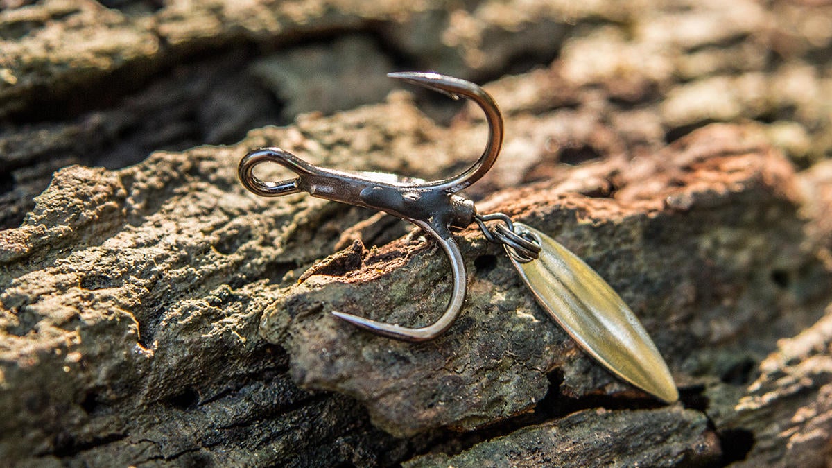 thumbnail image 2 of VMC Bladed Hybrid Treble Hooks Size 2 – Pack Of 2, Black Finish 2 of 14