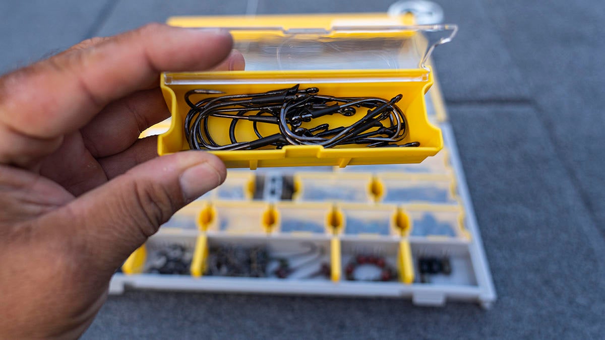 plano-edge-terminal-hooks.jpg