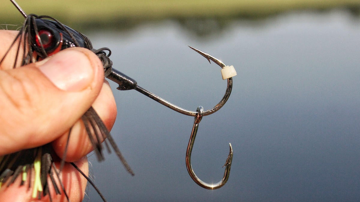 clever-ways-to-use-a-zip-tie-in-bass-fishing-6.jpg