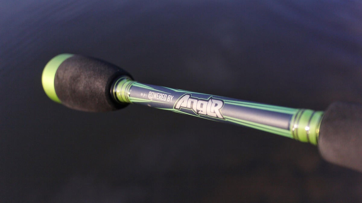 abu-garcia-virtual-bass-fishing-rod-for-bass-fishing-3.jpg