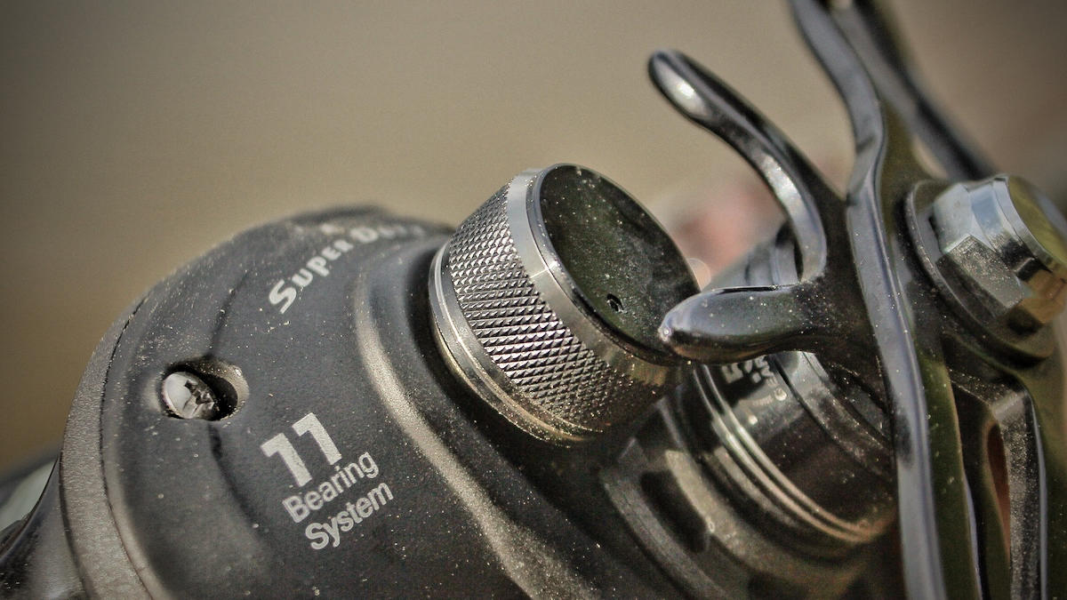 how-to-set-up-a-baitcaster-fishing-reel-for-bass-fishing-2.jpg