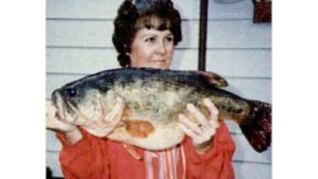 ia-patricia-zar-iowa-record-bass.jpg