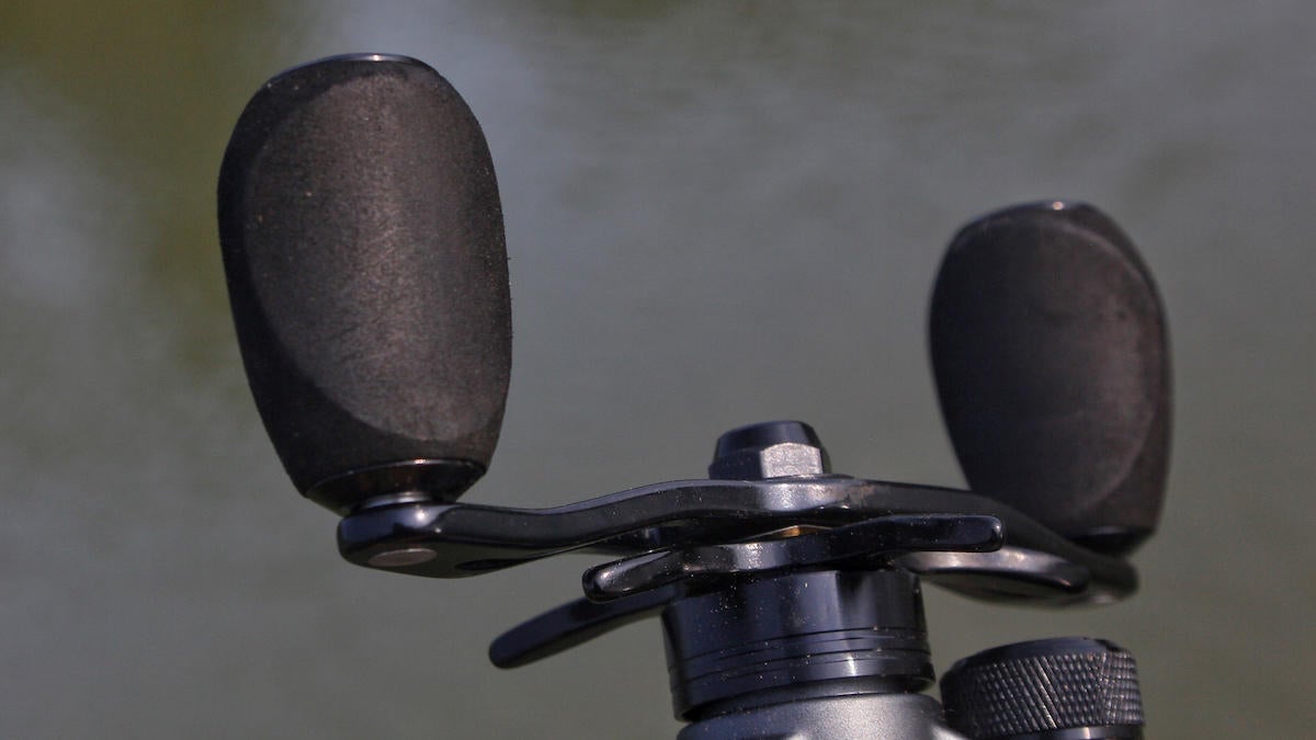 fitzgerald-vld-10-bass-fishing-baitcaster-review-5.jpg