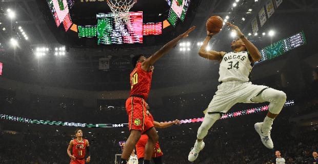 <p>giannis hawks</p>