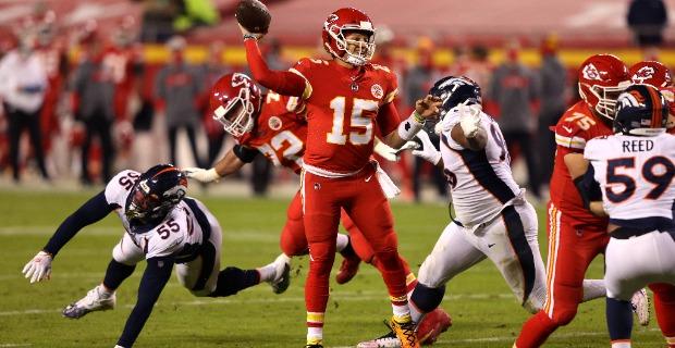 <p>mahomes broncos</p>