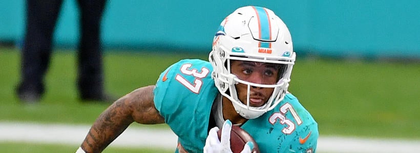 myles-gaskin-dolphins
