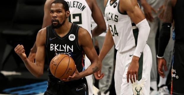 Kevin Durant would improve Celtics' 2023 NBA title odds by nearly 16 percent via SportsLine Projection Model