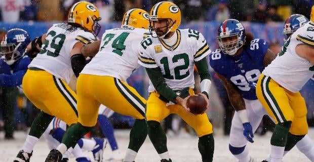 <p>packers giants</p>