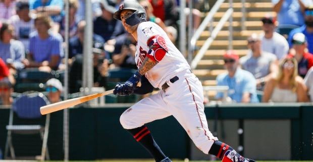 <p>carlos correa</p>