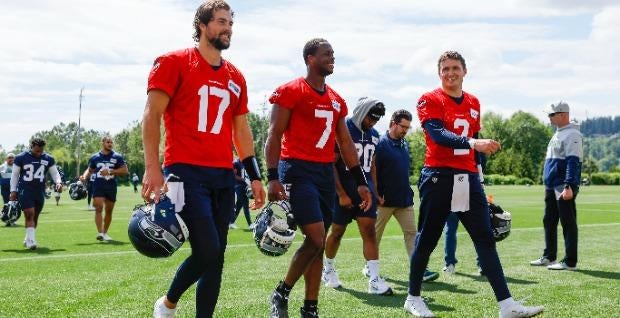 <p>seahawks quarterbacks</p>