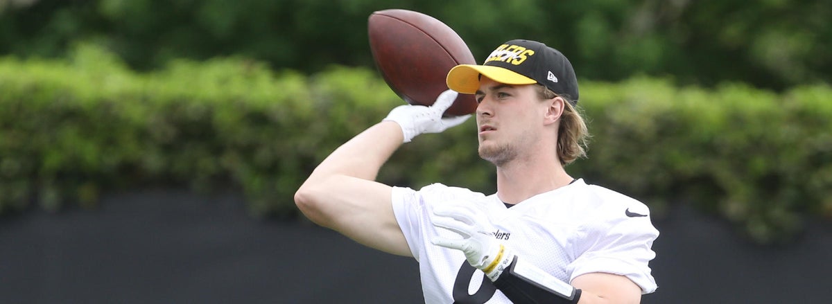 <p>Kenny Pickett Pittsburgh Steelers</p>