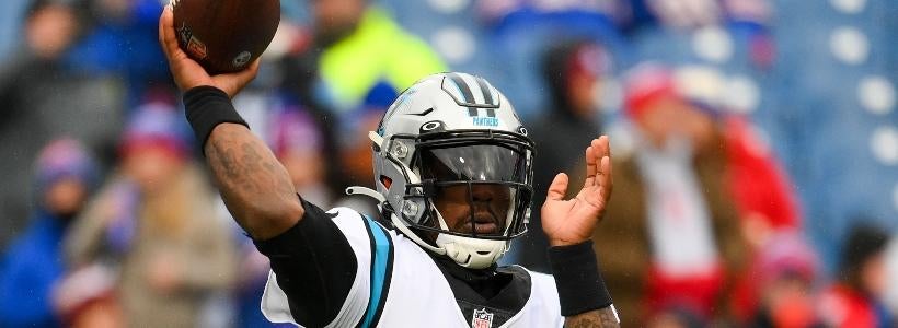 pj-walker-carolina-panthers-usatsi