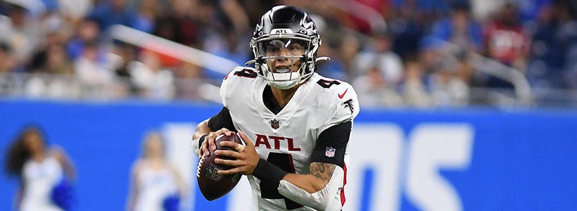 <p>Aug 12, 2022; Detroit, Michigan, USA; Atlanta Falcons quarterback Desmond Ridder (4) looks for an open receiver against the Detroit Lions in the second quarter at Ford Field.</p>
