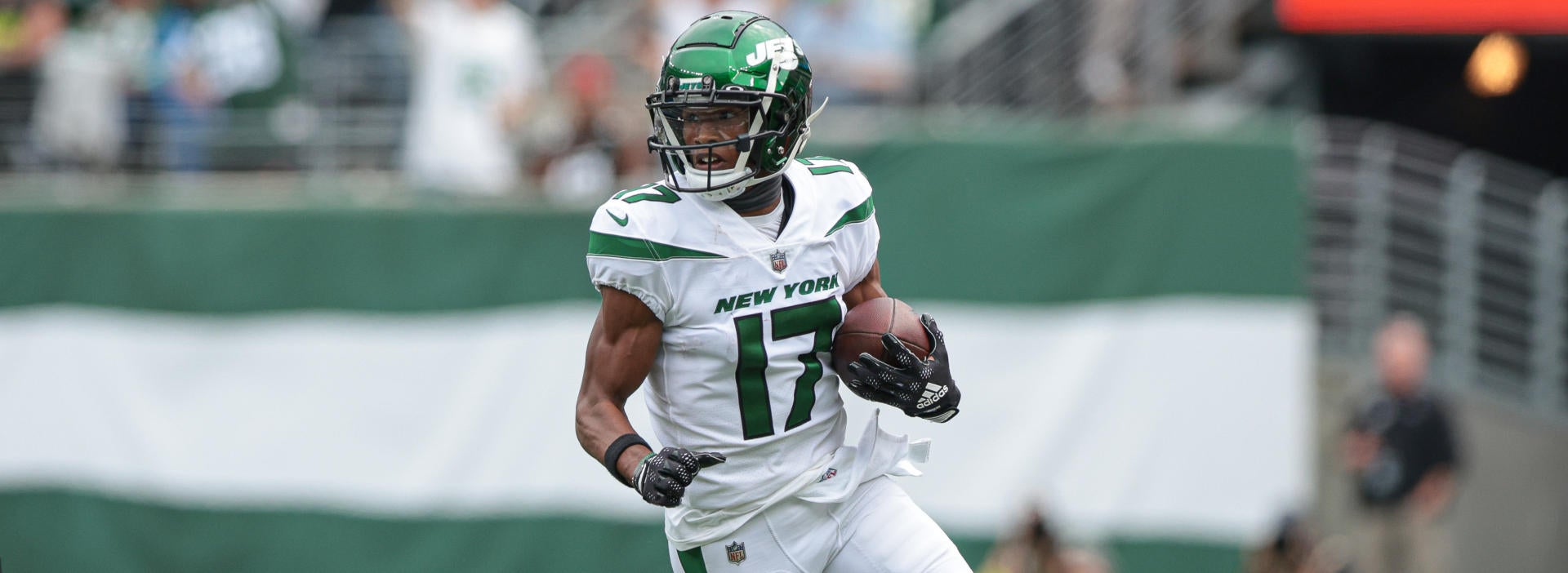 Fantasy football: 2023 WR rankings highlight emerging Garrett Wilson, National Sports