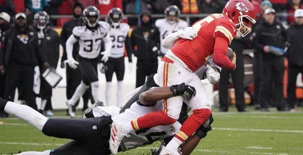 NFL Conference Championship Sunday props, odds: Bettors crushing under Chiefs' Patrick Mahomes passing yards vs. Bengals