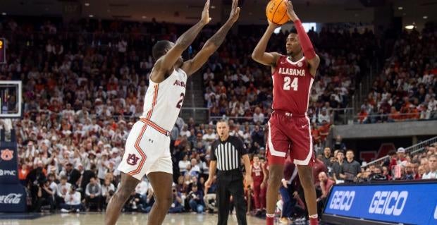 No. 1 Alabama vs. No. 10 Tennessee SEC basketball odds: Crimson Tide listed as underdogs despite team's first top ranking in 20 years