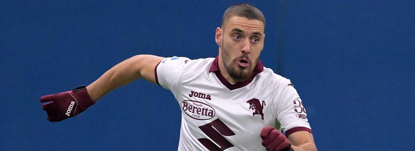 <p>MILAN - Nikola Vlasic of Torino FC during the Italian series A match between AC Milan and Torino FC at San Siro stadium on February 10, 2023 in Milan, Italy. AP | Dutch Height | Gerrit van Cologne (Photo by ANP via Getty Images)</p>