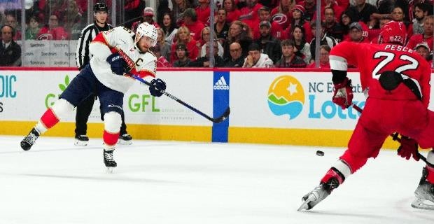 Hurricanes vs. Panthers NHL Eastern Conference Finals Game 4 odds, trends: Florida taking solid action to complete sweep, Aleksander Barkov will play