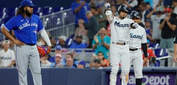 Miami Marlins' Luis Arraez Joins Hall of Famer in Baseball History -  Fastball