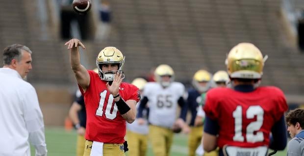 Navy vs. No. 13 Notre Dame college football odds, trends: Irish taking heavy action in Ireland as Sam Hartman's Heisman campaign begins