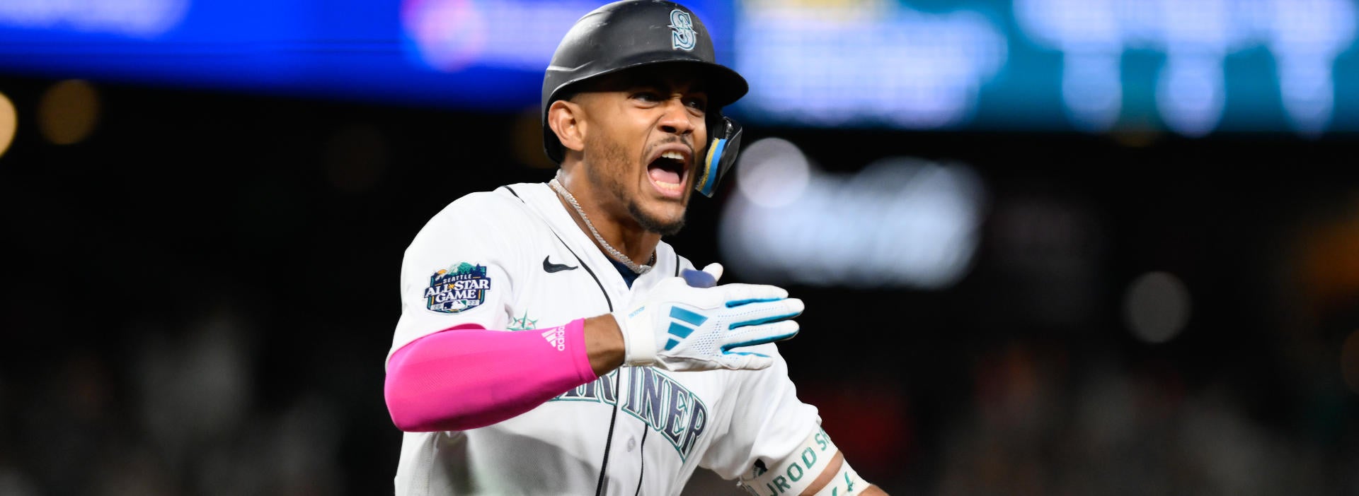 Seattle Mariners on X: Julioooooo is heading to Hollywood