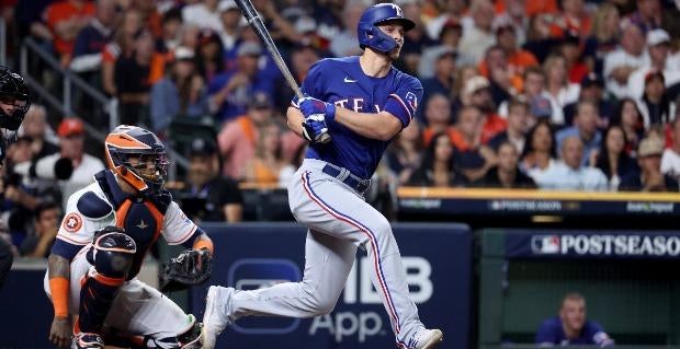 Astros vs. Rangers Thursday ALCS Game 4 odds, trends, props: Heavy action on Houston to tie series, Texas star Corey Seager