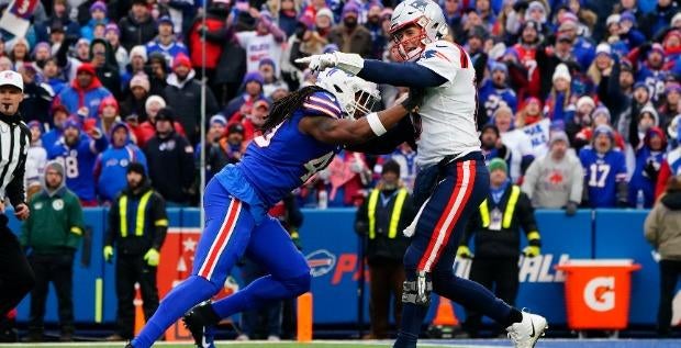 Bills vs. Patriots NFL Week 7 odds, trends, props: New England biggest home underdog since Tom Brady's first career start