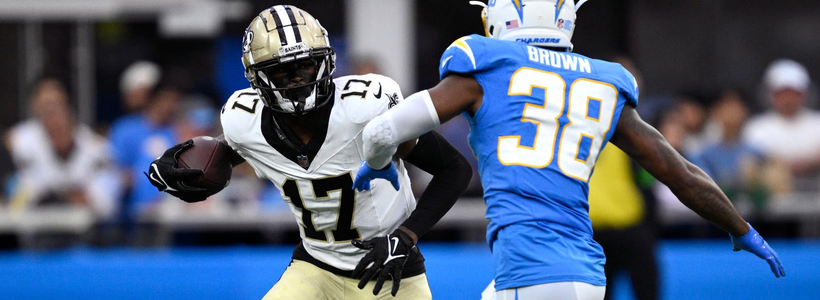 NFL DFS values Expert includes A.T. Perry in best NFL DFS value plays