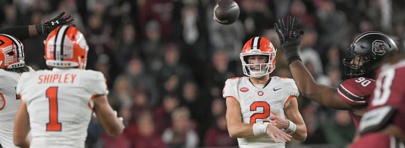 Clemson vs. Kentucky odds, line: Advanced computer college football model releases spread pick for Friday's 2023 Gator Bowl