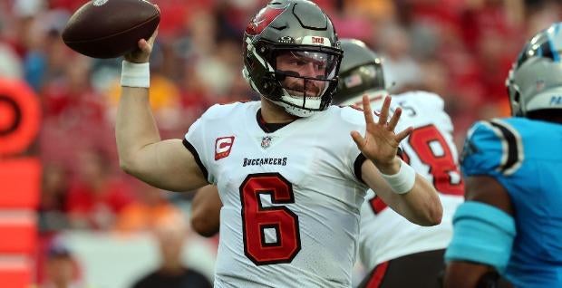 Buccaneers vs. Panthers NFL Week 18 odds, props: Baker Mayfield has 1 million reasons to play through injury, win NFC South in potential final game with Tampa Bay