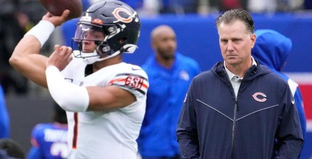 Chicago Bears 2024 NFL Draft odds: How retaining coach Matt Eberflus, firing offensive coordinator Luke Getsy impacts Justin Fields, Caleb Williams, No. 1 overall pick debate