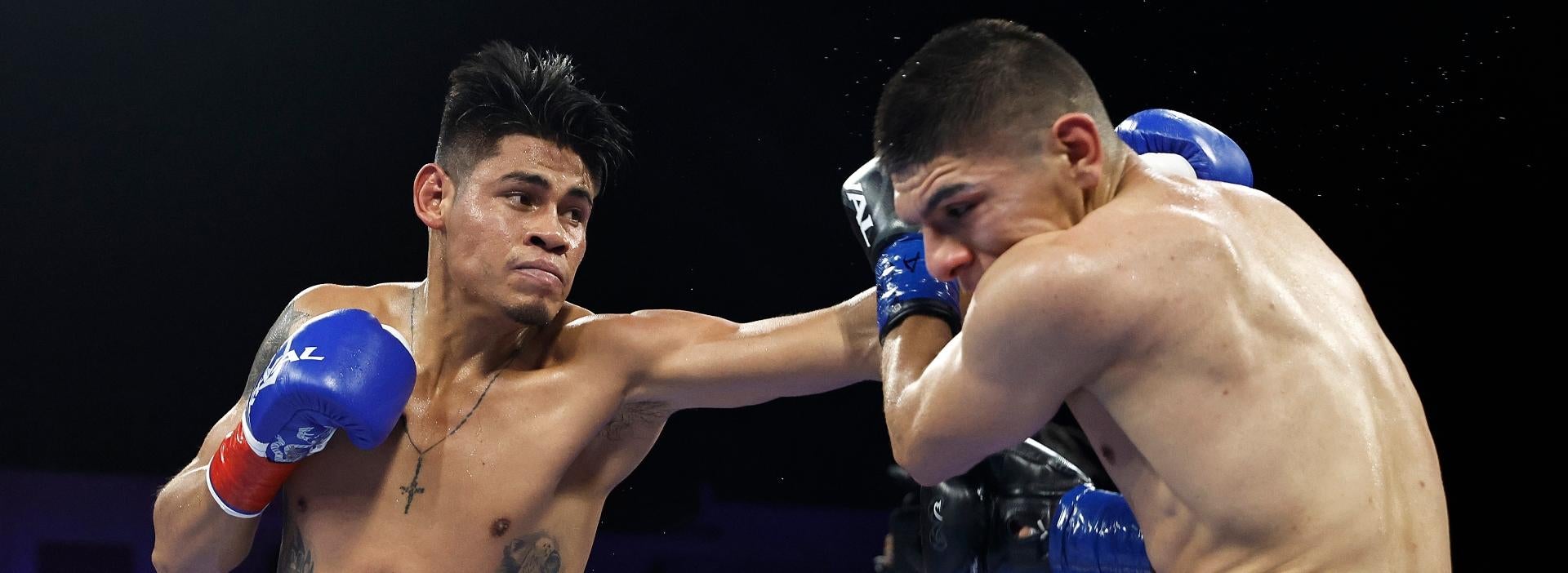 Emanuel Navarrete vs. Oscar Valdez  odds, picks: Veteran boxing analyst reveals selections for Saturday's WBO junior lightweight title fight