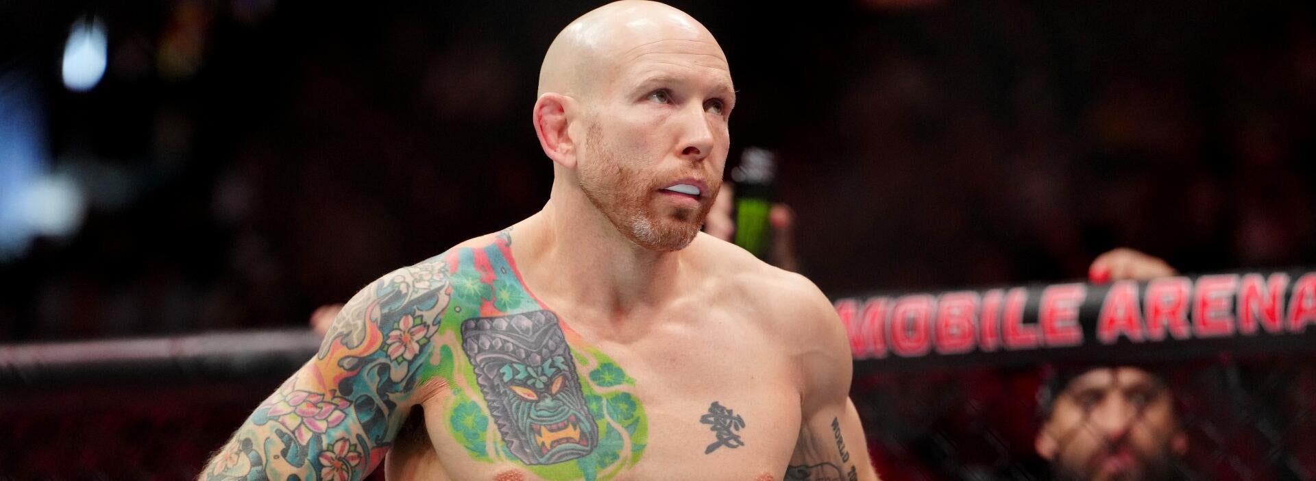 UFC Fight Night odds, picks: Accomplished MMA analyst releases picks for Emmett vs. Murphy and other fights for April 5 showcase