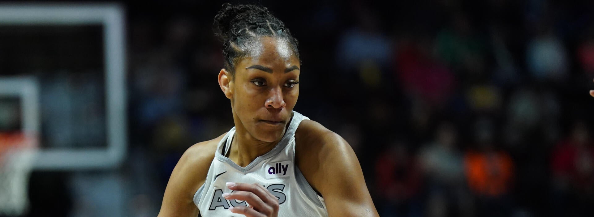WNBA picks today: Best bets from experts include pick from Aces-Storm
