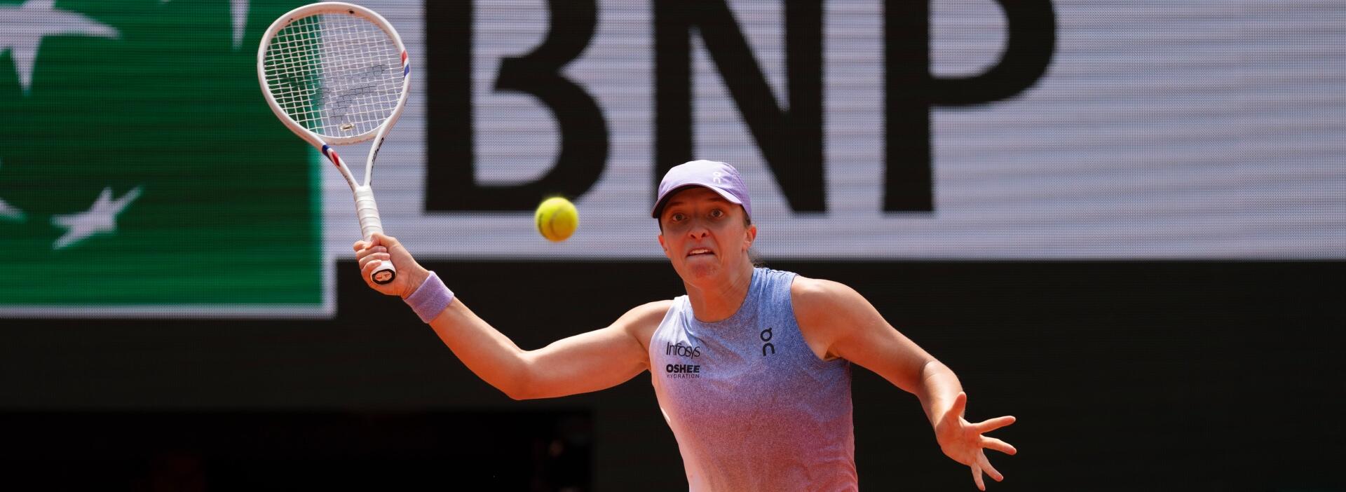 Swiatek vs. Sabalenka odds, picks: 2025 French Open women's semifinal best bets from tennis expert