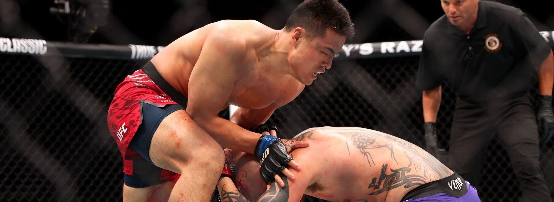 UFC Shanghai odds, picks: Seasoned MMA analyst reveals selections for Walker vs. Zhang and other matchups on Aug. 23