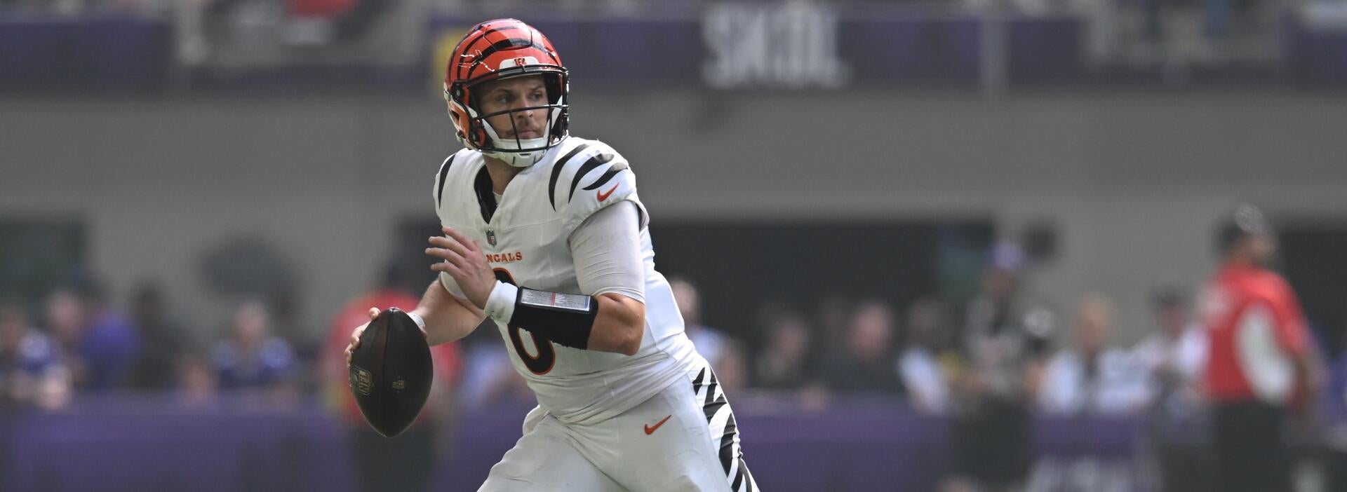 Week 4 Monday Night Football AI props: Best player props for Jets-Dolphins and Broncos-Bengals