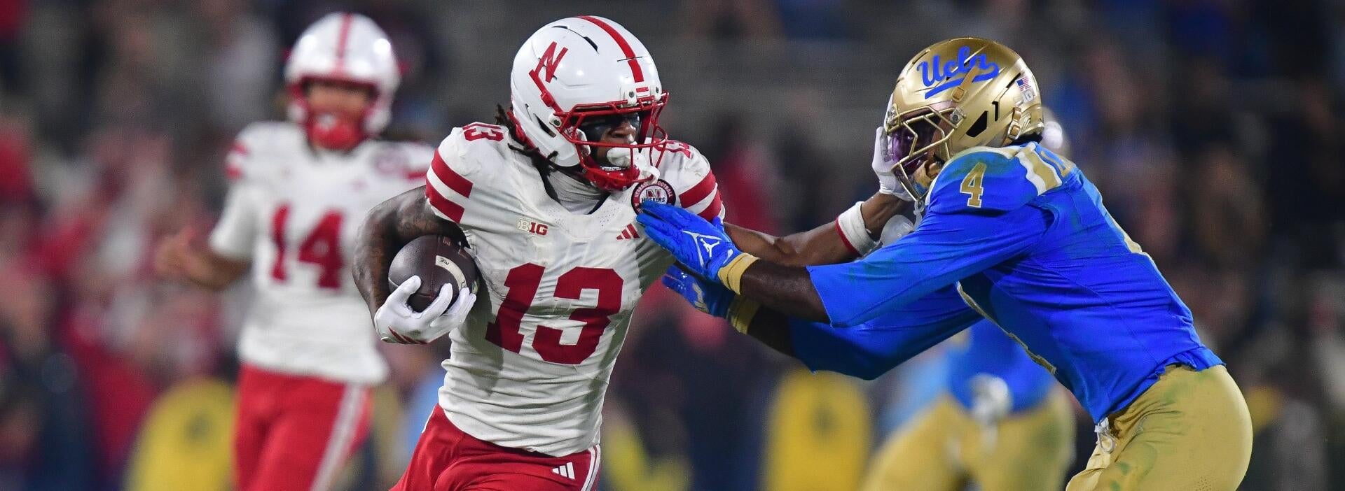 College football odds, lines, spreads: Picks, predictions, betting advice for 2025-26 college football bowl season from proven model