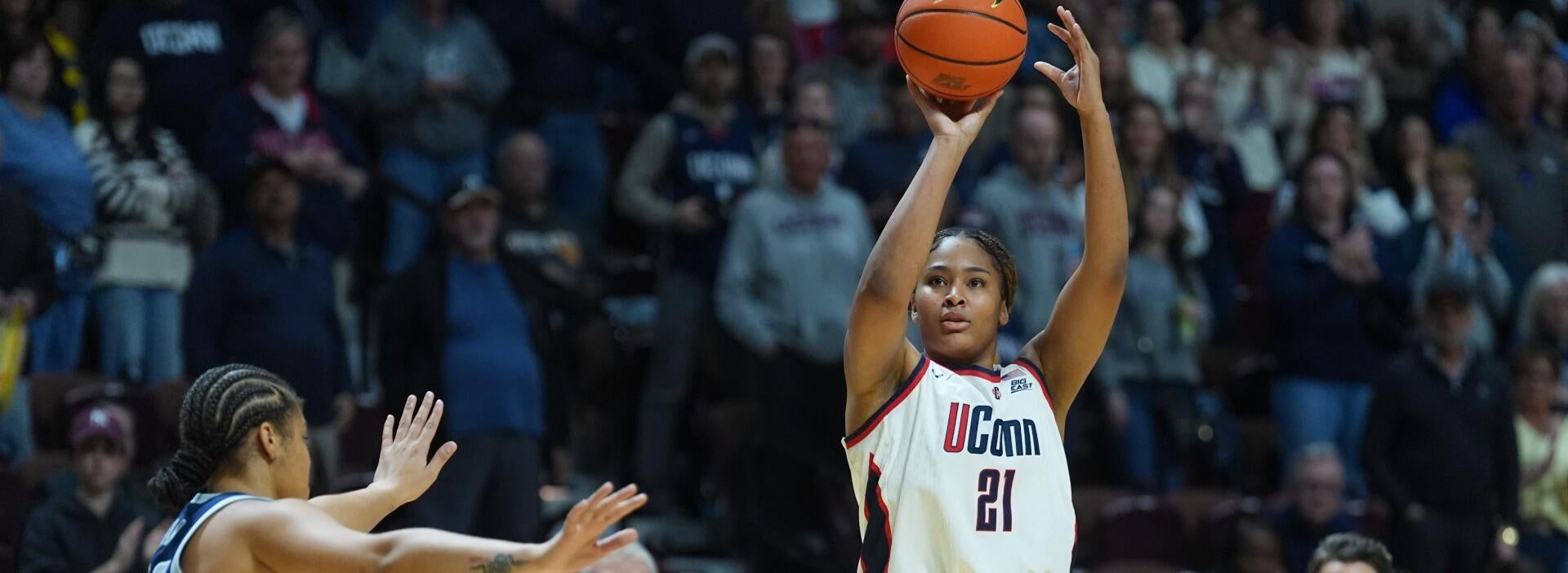UConn vs. South Carolina odds, prediction: 2026 NCAA Women's Tournament Final Four picks from proven experts on 209-128 run