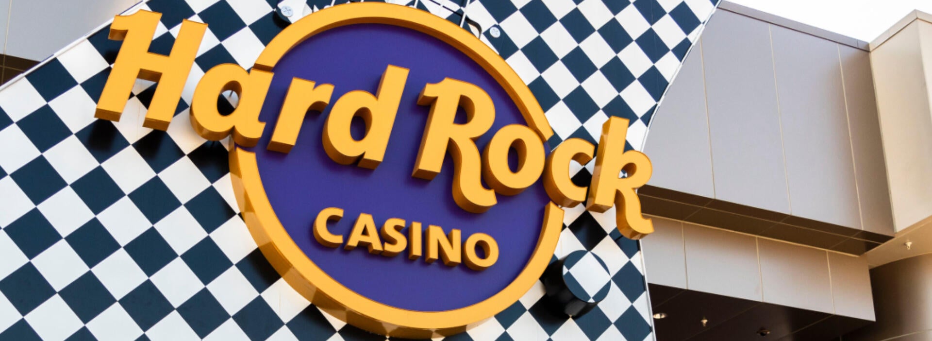 Daily Mystery Wheel at Hard Rock Bet Casino allows users to claim casino bonuses and cash