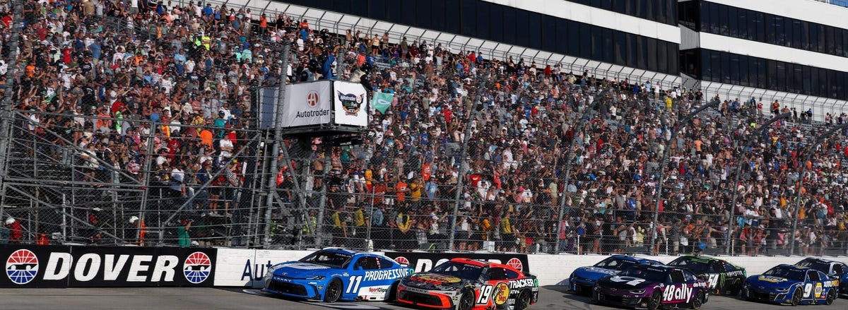 denny-hamlin-dover-imagn