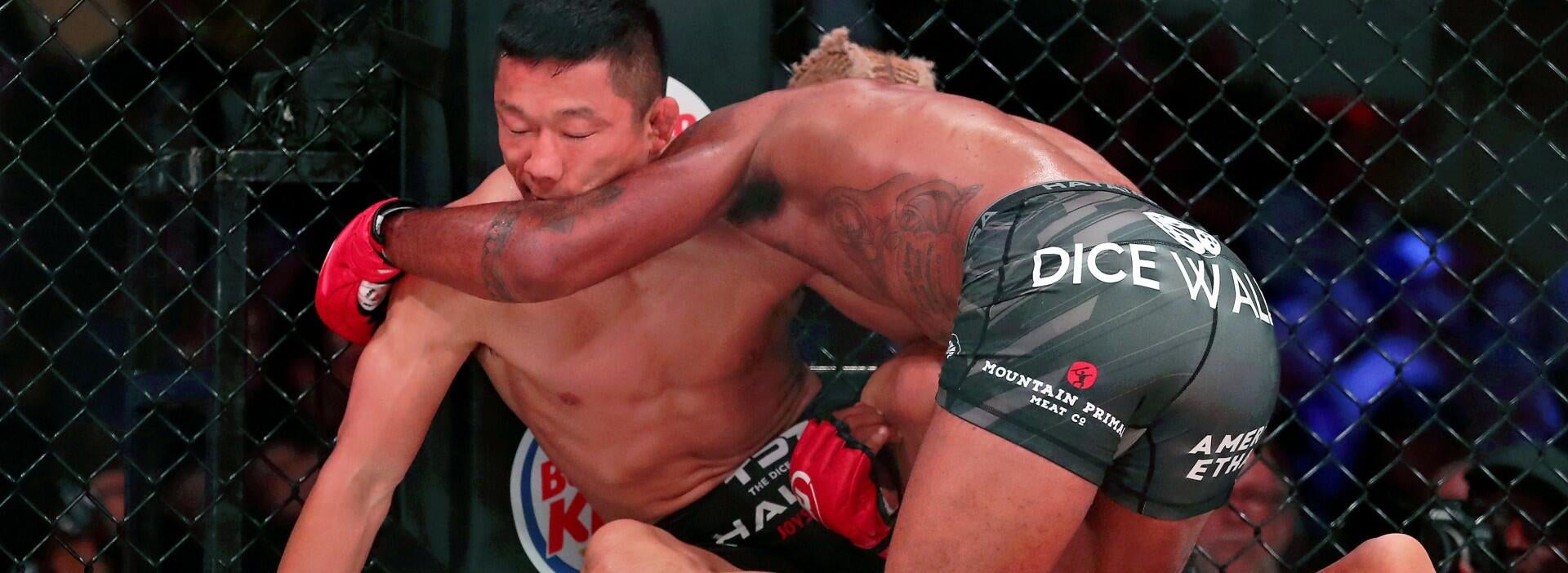 UFC Fight Night odds, picks: Seasoned MMA analyst reveals selections for Kape vs. Horiguchi, full card on June 20