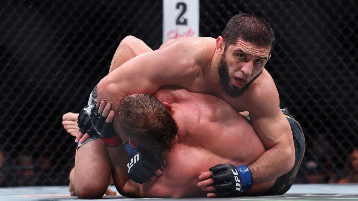 islam-makhachev-ufc-cbs