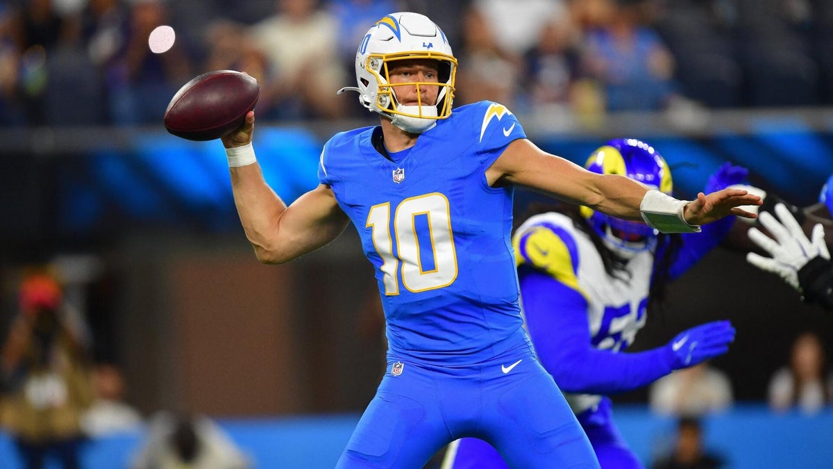 justin-herbert-los-angeles-chargers-imagn-images