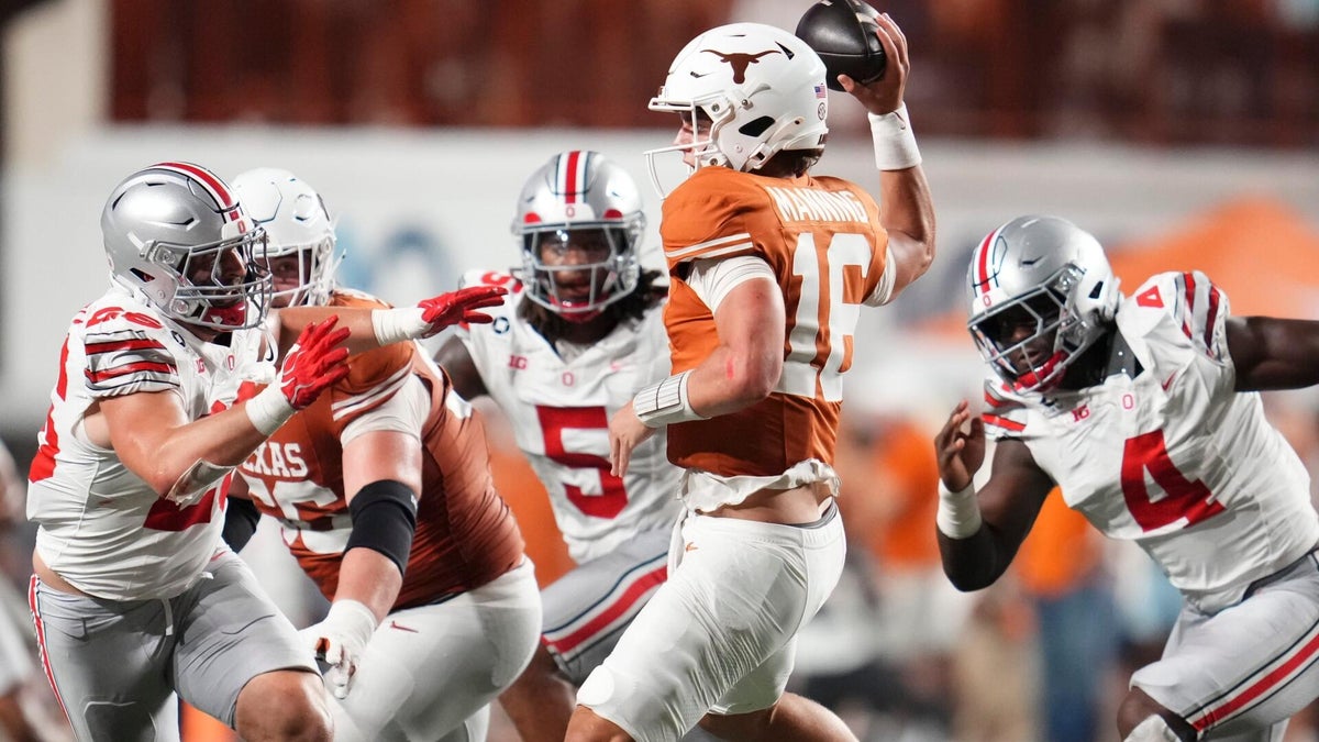 <p>Arch Manning, Texas vs. Ohio State</p>